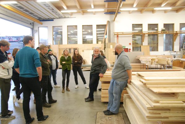 Spannende Fragen der Studierenden werden gleich beantwortet