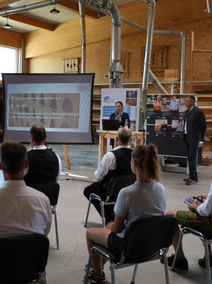 Ein Jahr nach Unterzeichnung der Absichtserklärung wird der Verein gegründet