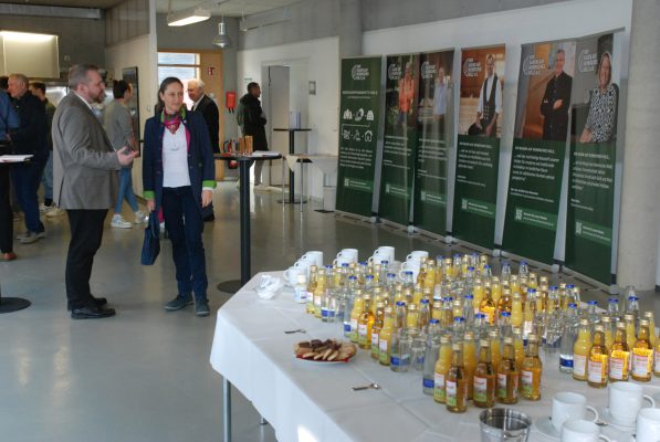 230203_Wir_bauen_auf_heimisches_Holz_Duschl_