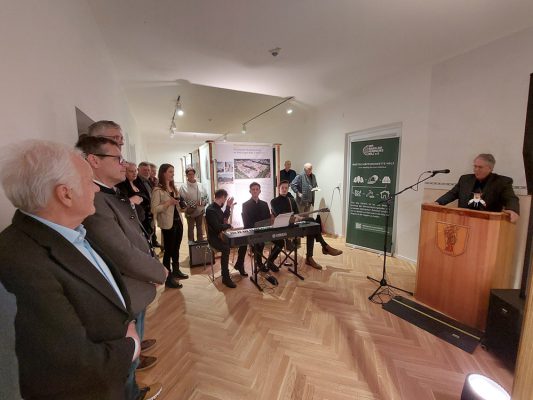 Holz.Bau.Architektur Altötting Wir bauen auf heimisches Holz e.V.