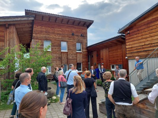 Die Öffentliche Hand baut auf heimisches Holz