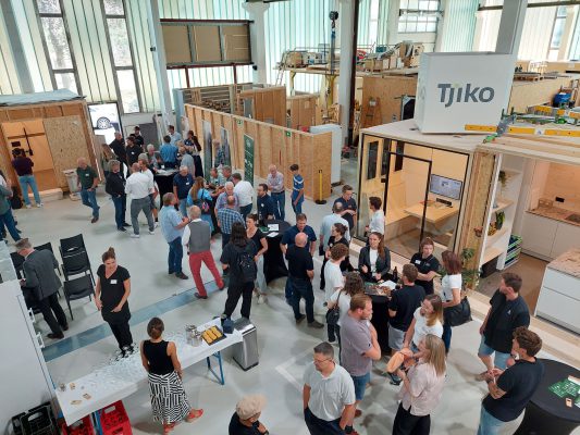 Holzbau kompetent geplant - Wir bauen auf heimisches Holz e.V.