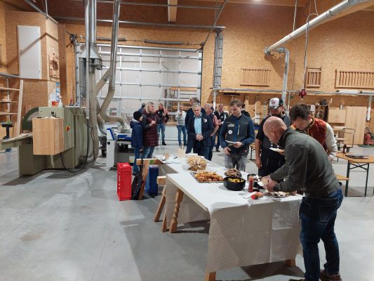 Wir bauen auf heimisches Holz e.V. Säger-Zimmerer-Workshop