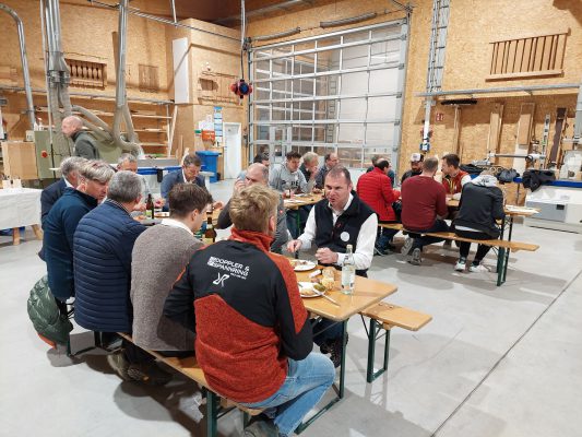 Wir bauen auf heimisches Holz e.V. Säger-Zimmerer-Workshop
