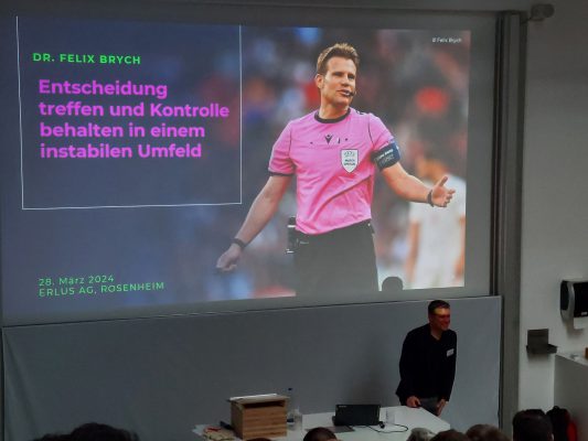 Erlus-Forum Wir bauen auf heimisches Holz