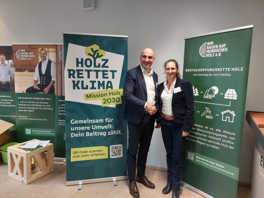 Erlus-Forum Wir bauen auf heimisches Holz