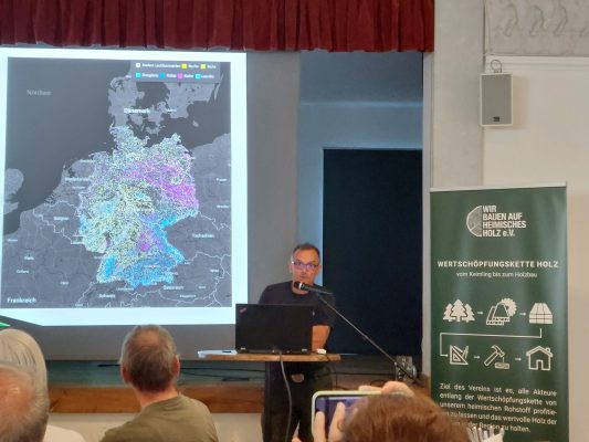 Vom Wald zum Bauholz - Wir bauen auf heimisches Holz e.V.