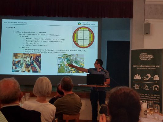 Vom Wald zum Bauholz - Wir bauen auf heimisches Holz e.V.