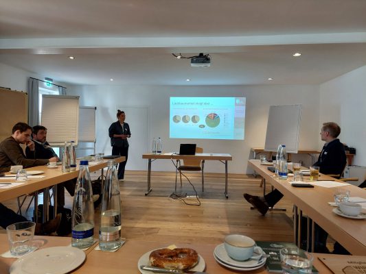 Regional Initiativen - proHolz Bayern - Wir bauen auf heimisches Holz e.V.