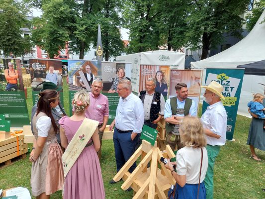 Regionaltag Traunstein Wir bauen auf heimisches Holz e.V.
