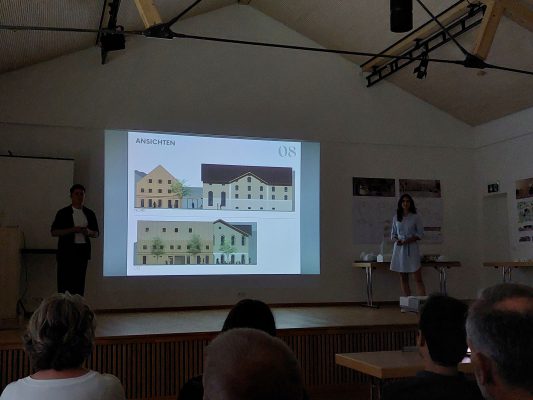 Wir bauen auf heimisches Holz e.V. Reismuehle Halfing Architektur Studenten