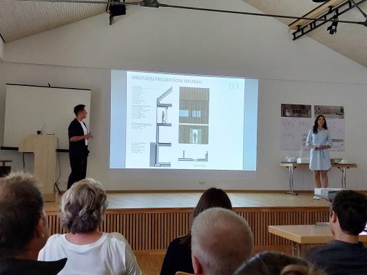 Wir bauen auf heimisches Holz e.V. Reismuehle Halfing Architektur Studenten