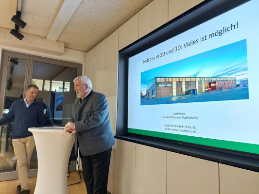 AKU "Nachhaltiges Bauen" Verein "Wir bauen auf heimisches Holz e.V."