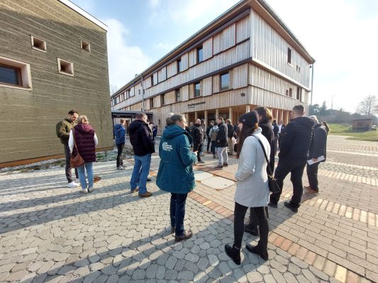 Lehm Holz Stein - JHV Wir bauen auf heimisches Holz e.V.