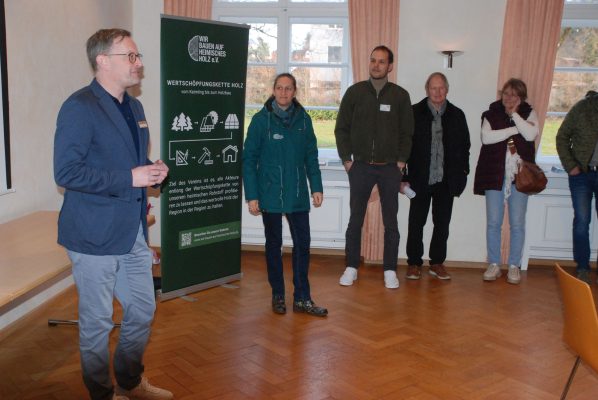 Lehm Holz Stein - JHV Wir bauen auf heimisches Holz e.V.
