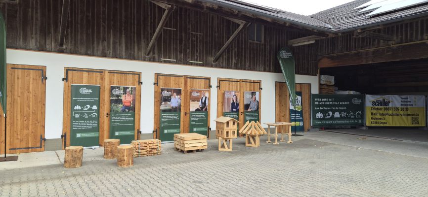 Messestand beim Tag der offenen Tür Zimmerei Schiller
