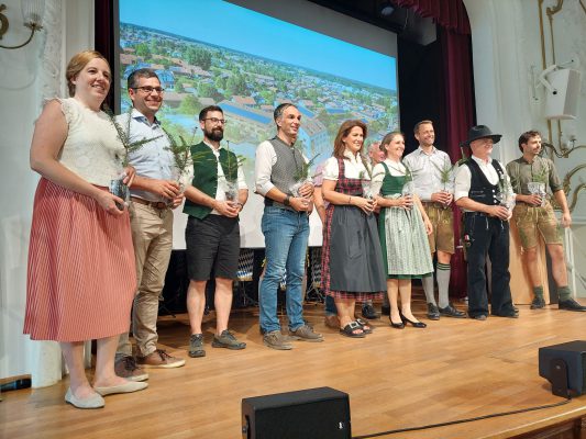 Richtfest Winklbauer Höfe - Wir bauen auf heimisches Holz e.V.