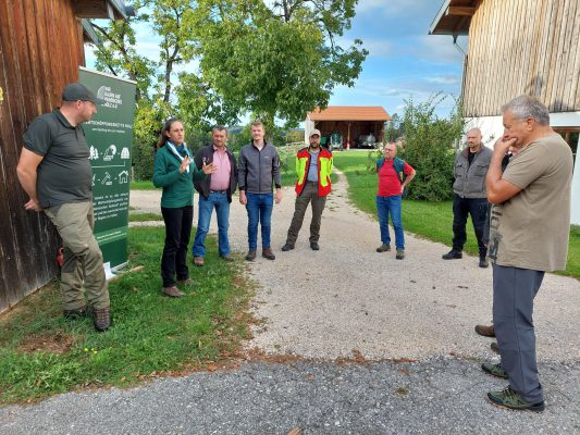 Waldrundgang mit Waldbesitzer des Jahres - Wir bauen auf heimisches Holz e.V.