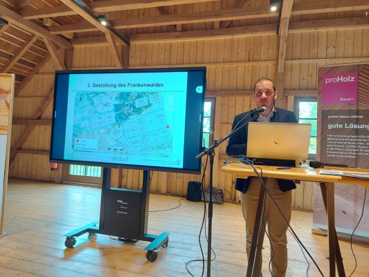 Wir bauen auf heimisches Holz - Oberfranken