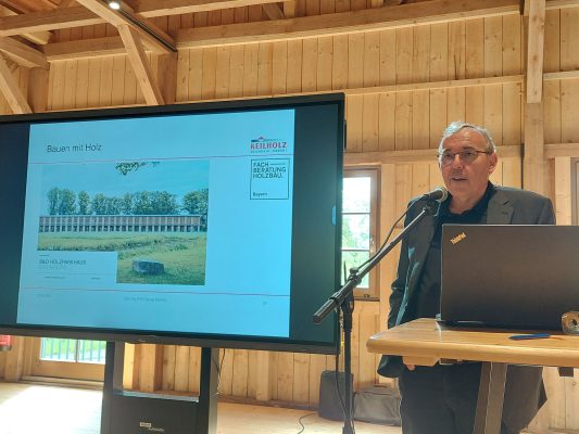 Wir bauen auf heimisches Holz - Oberfranken